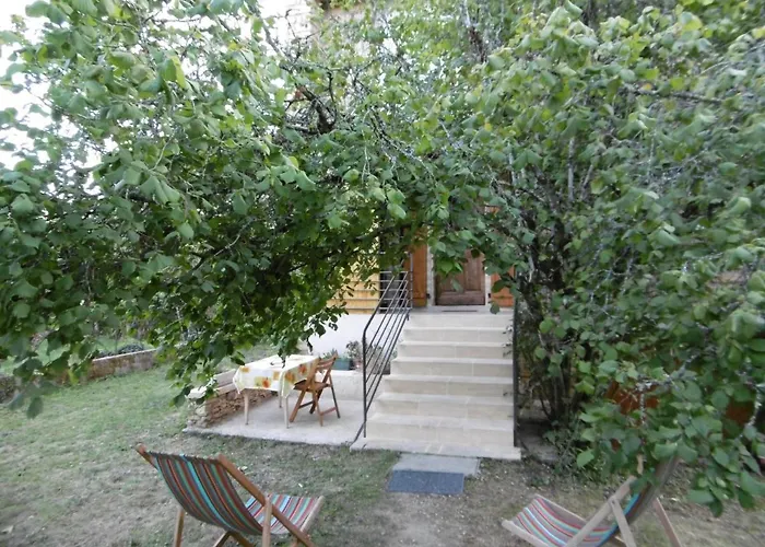 Appartement Pour 3 Personnes A Sarlat